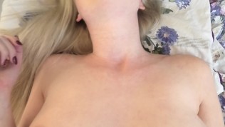 TEEN FUCKED IN HOTEL | HUGE CUMSHOT ON BELLY