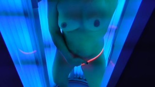 CAM MASTUBATION IN PUBLIC SOLARIUM