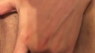 My first time actually fingering myself. IT FELT SO GOOD
