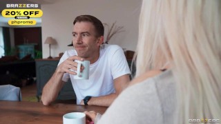 Stepmom Surprise.Evie Rees, Tania Amazon / Brazzers